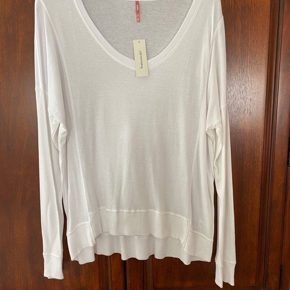 NWT - long sleeve Tee from Francesca’s - size L